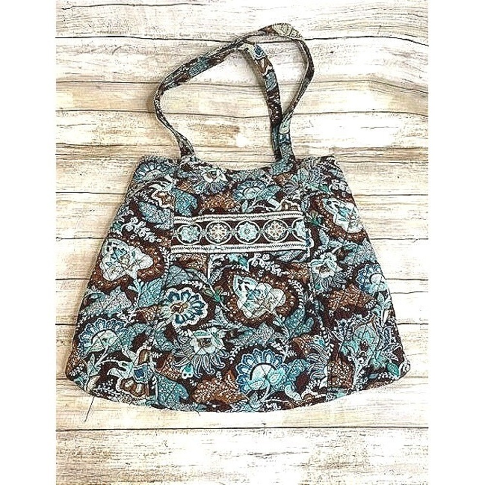 Vera Bradley Floral Quilted Tote Bag With Interior Pockets & Magnetic Closure